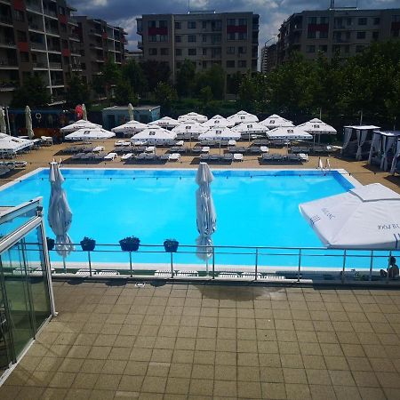 Alex Mnl Lux Apartment 2 Free Parking บูคาเรสต์ ภายนอก รูปภาพ